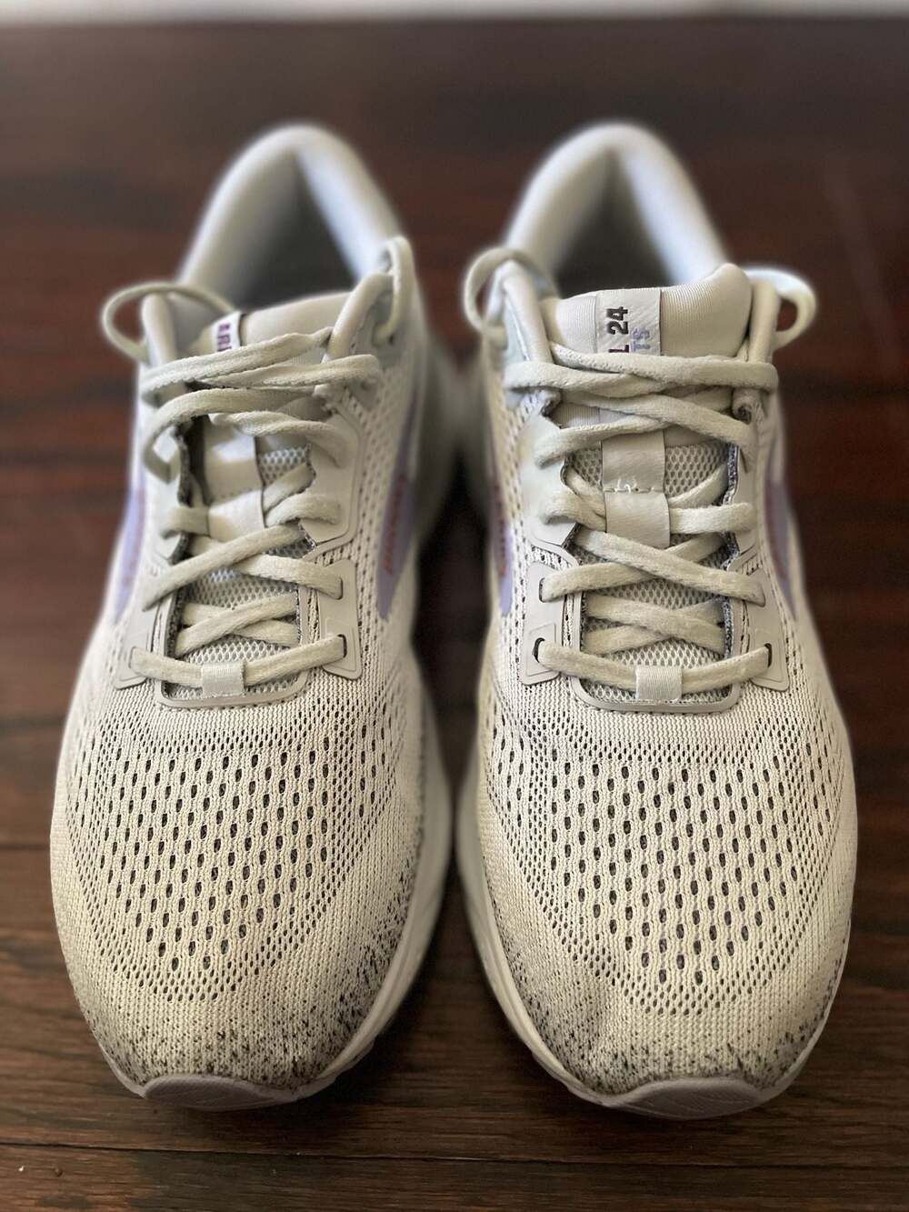 Brooks Ariel GTS 24 Women's Running Shoes Size 10